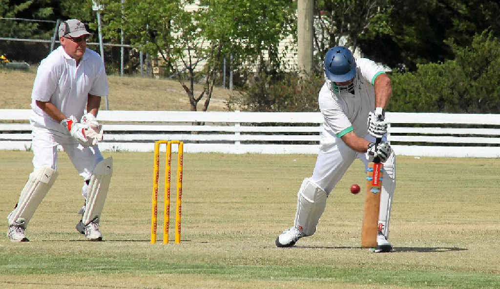 CHIPPING IN: Duane Lihou’s 39 runs helped RSL to an impressive total of 285 against a depleted Valleys side. CHIPPING IN: Duane Lihou’s 39 runs helped RSL to an impressive total of 285 against a depleted Valleys side.